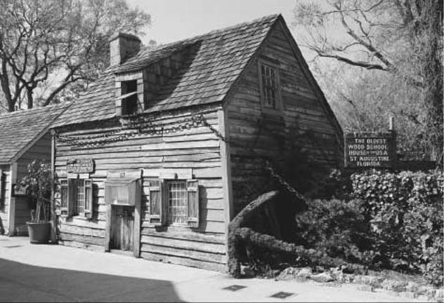 Oldest Wood Schoolhouse. This school, the oldest existing wood schoolhouse in the country, was built during the 1700s in St. Augustine, Florida. Oldest Wood Schoolhouse. This school, the oldest existing wood schoolhouse in the country, was built during the 1700s in St. Augustine, Florida.