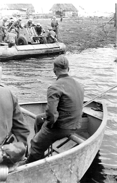 Изображение выглядит как вода, лодка, внешний, небо